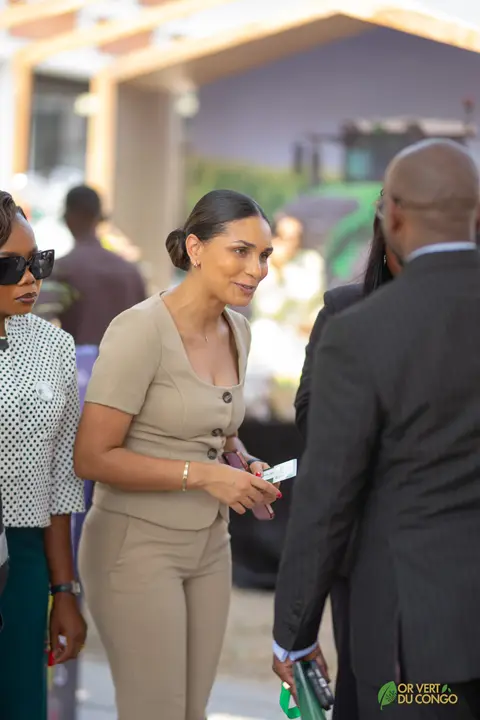 Rencontres & photos de famille — Foire OR Vert du Congo 2026, photo 9